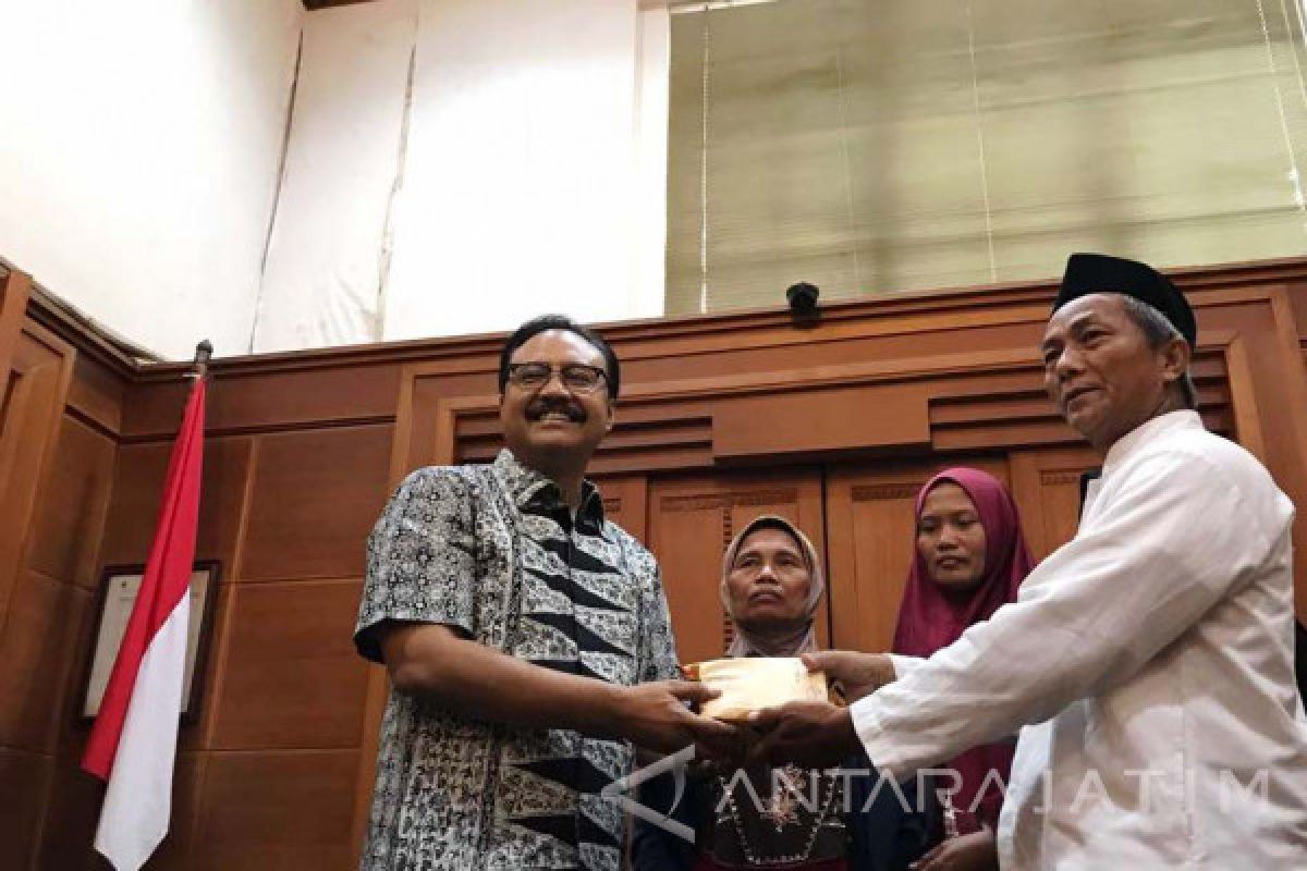 Pemprov Jatim Biayai Air Bersih Warga Lakardowo