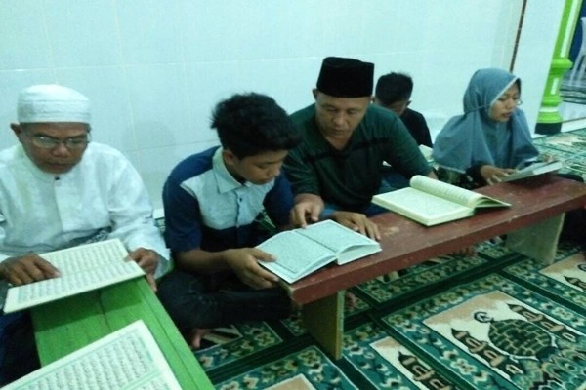 Lampung Tengah Canangkan Gerakan Keluarga Mengaji  