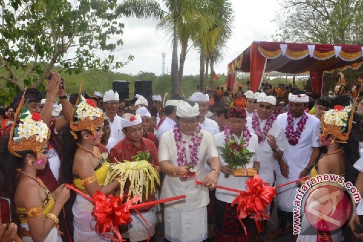 Badung Hibahkan Rp9 Miliar Untuk Desa Ungasan