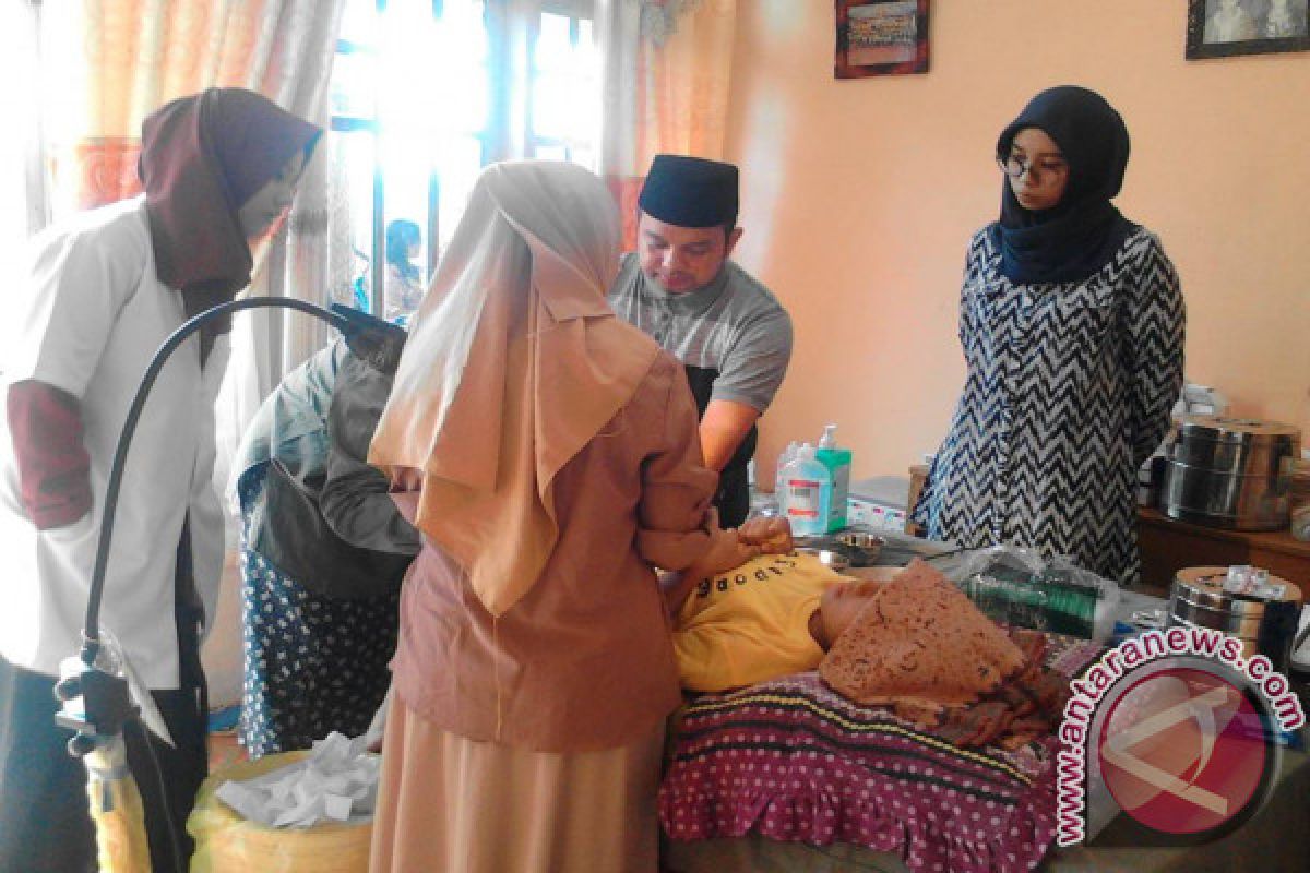 Tarekat Naqsbandiyah  Adakan Sunat Massal Ramadhan Di Kabupaten Solok