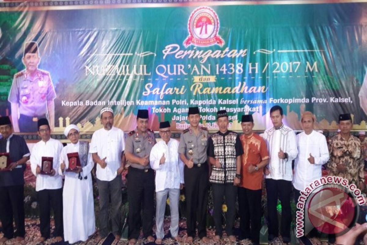 Polda Kalsel Peringati Nuzulul Quran 