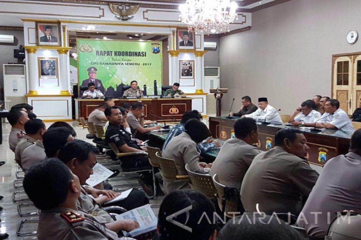 1.066 Polisi Amankan Lebaran di Surabaya