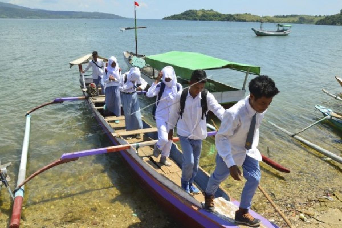 Sultan berharap sekolah lima hari tidak dipaksakan 