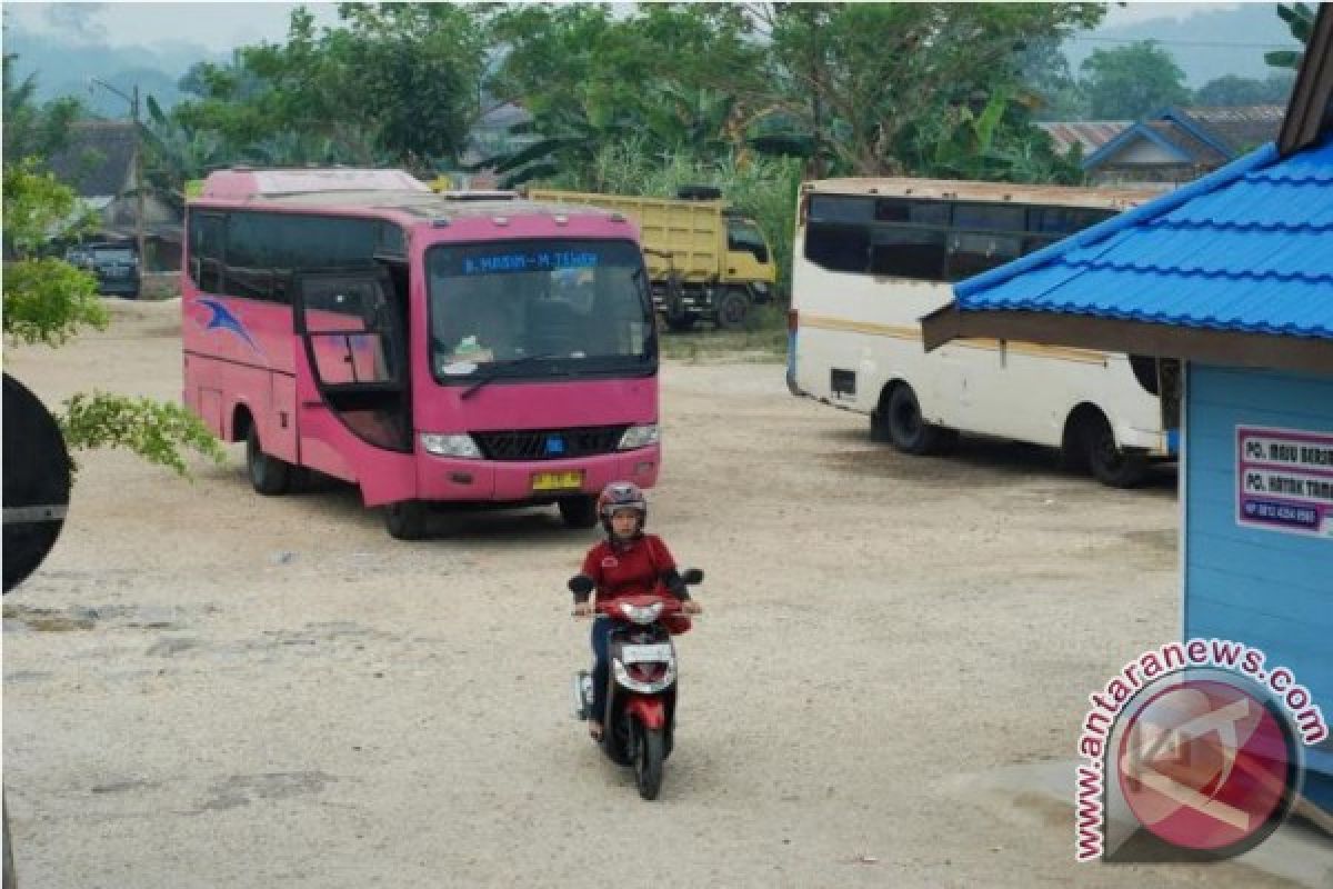 Arus Balik Penumpang Bus Muara Teweh Ramai 