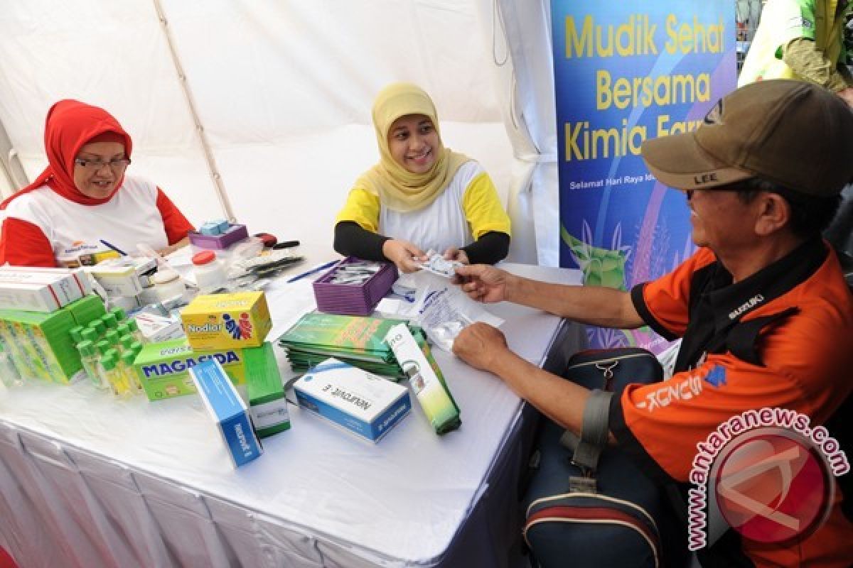 Polrestro Bekasi berikan pengobatan gratis bagi masyarakat