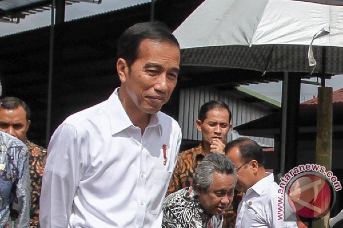 Jokowi: Ajari Saya Bahasa "Ngapak"