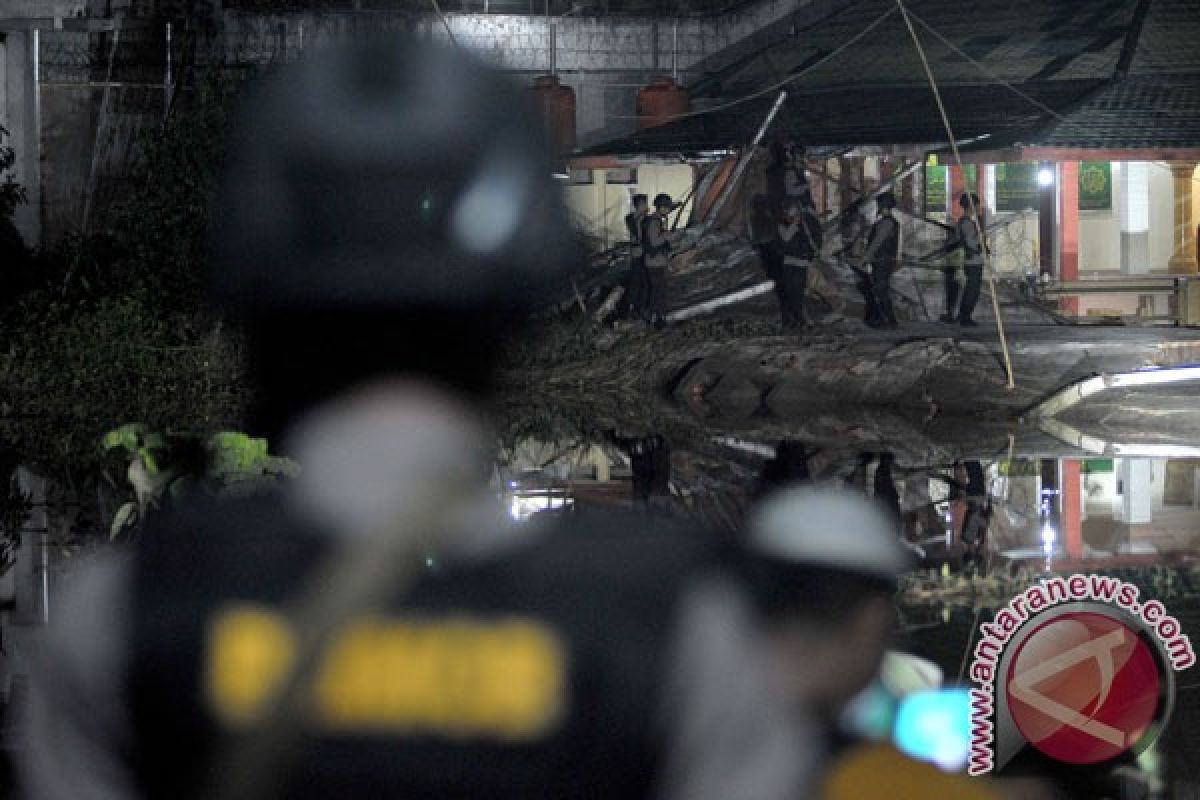 Narapidana Lapas Jambi dievakuasi gara-gara banjir