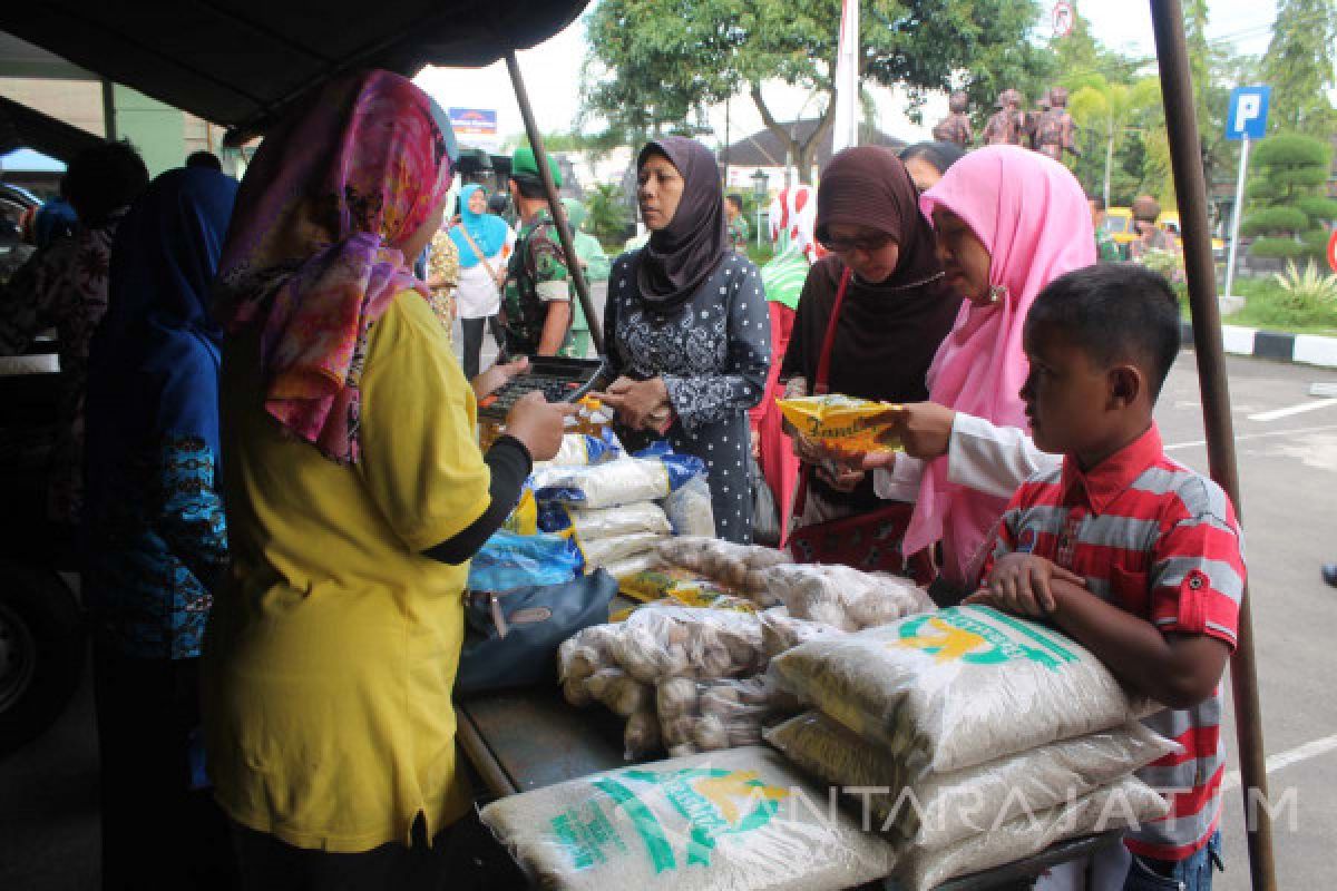 Kodim 0824 Jember Gelar Pasar Murah Ramadhan