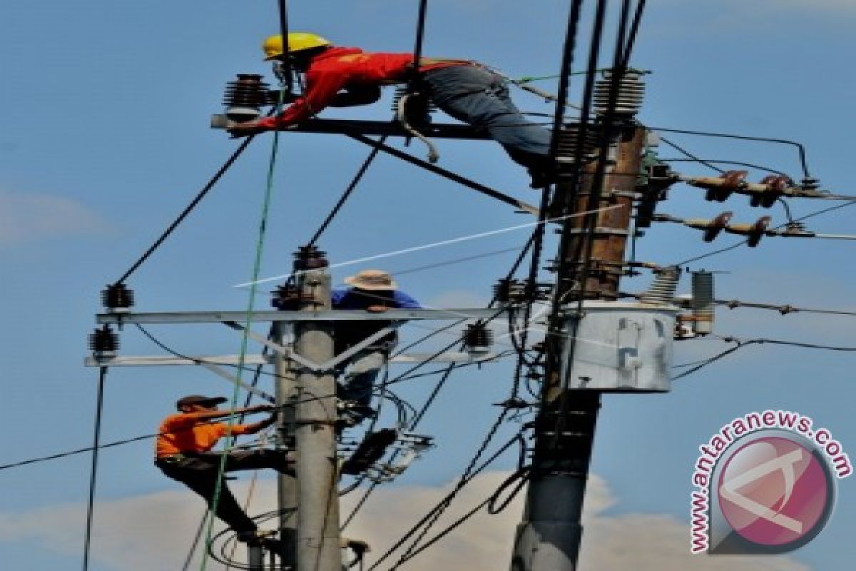 Pemkot Kendari Diimbau Perbakiki Jaringan Listrik Kantor 