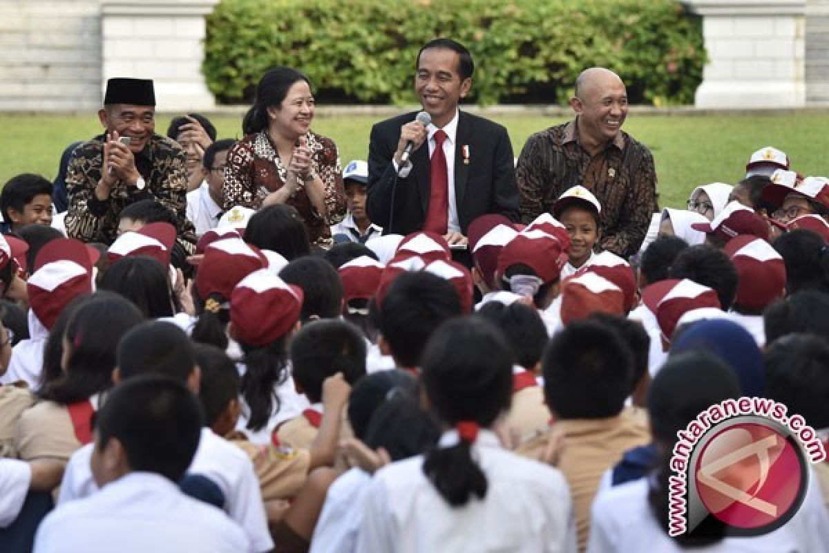 Presiden Tak Ingin Ada Anak Putus Sekolah 