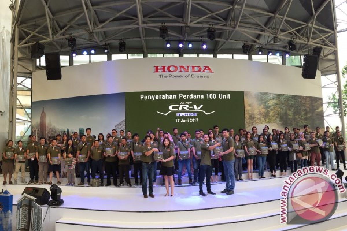 All New Honda CR-V Turbo mulai diserahkan kepada konsumen