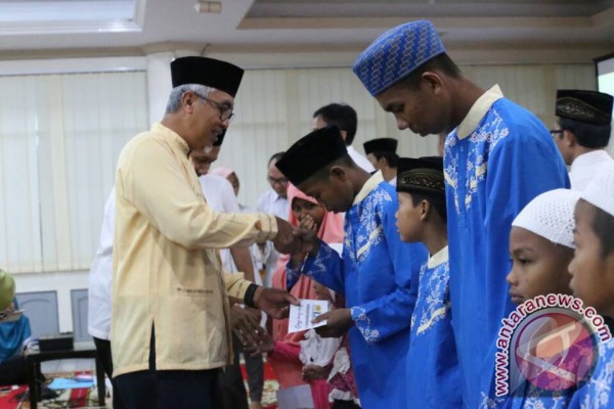 PLN Buka Bersama Guru Ngaji dan Anak Yatim