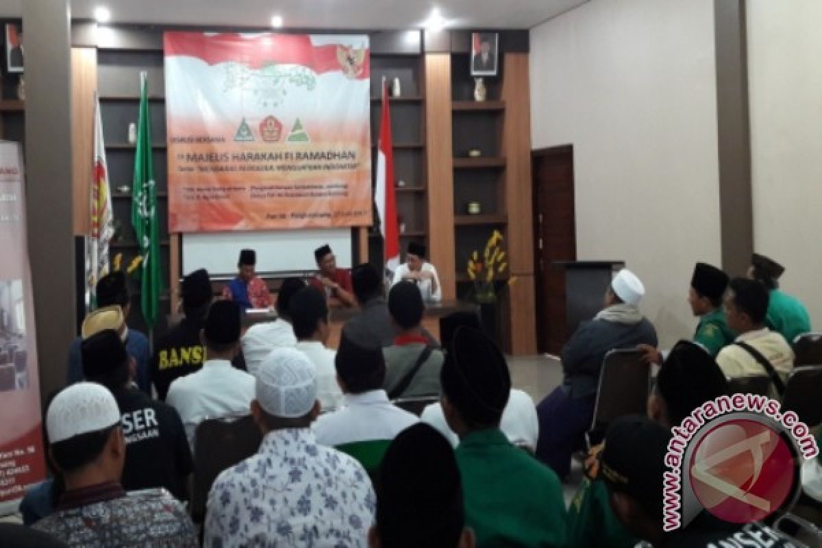 Penulis Buku Ideologi Khilafah Berbagai Ilmu, Pancasila Terbukti Satukan Keberagaman 