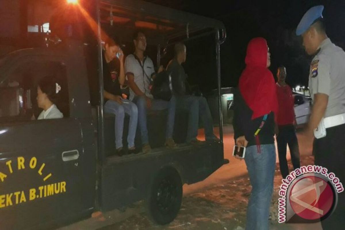 Polisi Amankan Enam Pasangan Mesum Di Bulan Ramadhan