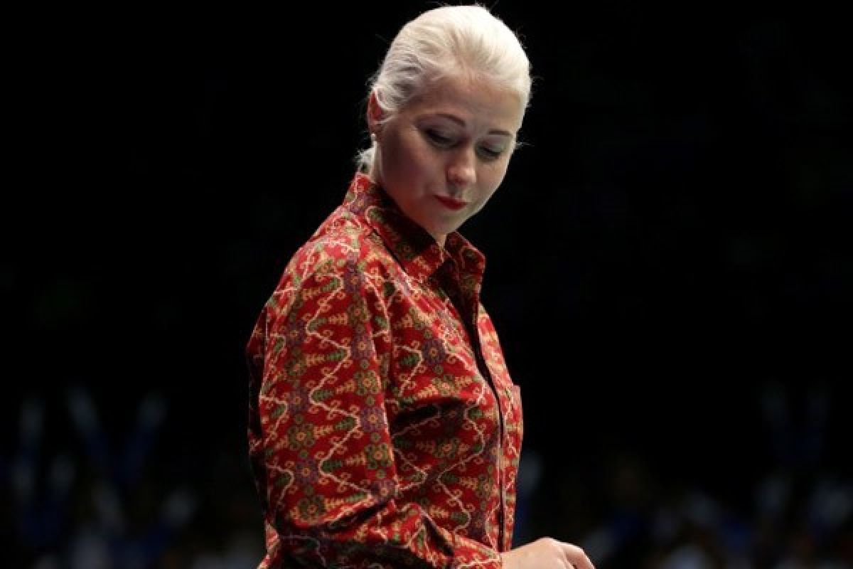 Wasit Gunakan Batik Kenalkan Budaya Indonesia