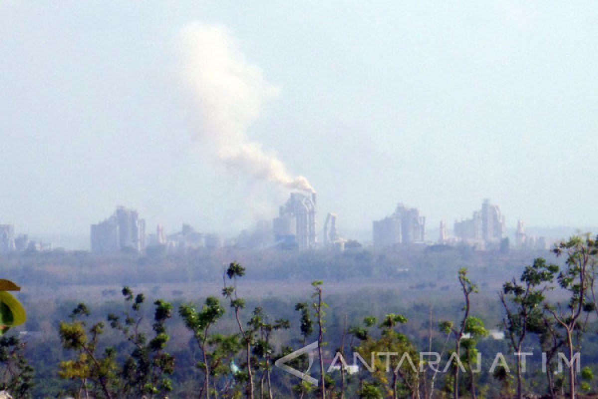 Semen Gresik Tunggu Kajian Terkait Pabrik Rembang