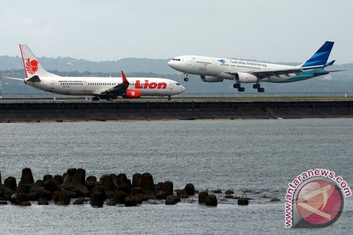 Hujan lebat, Bandara Ngurah Rai aman beroperasi