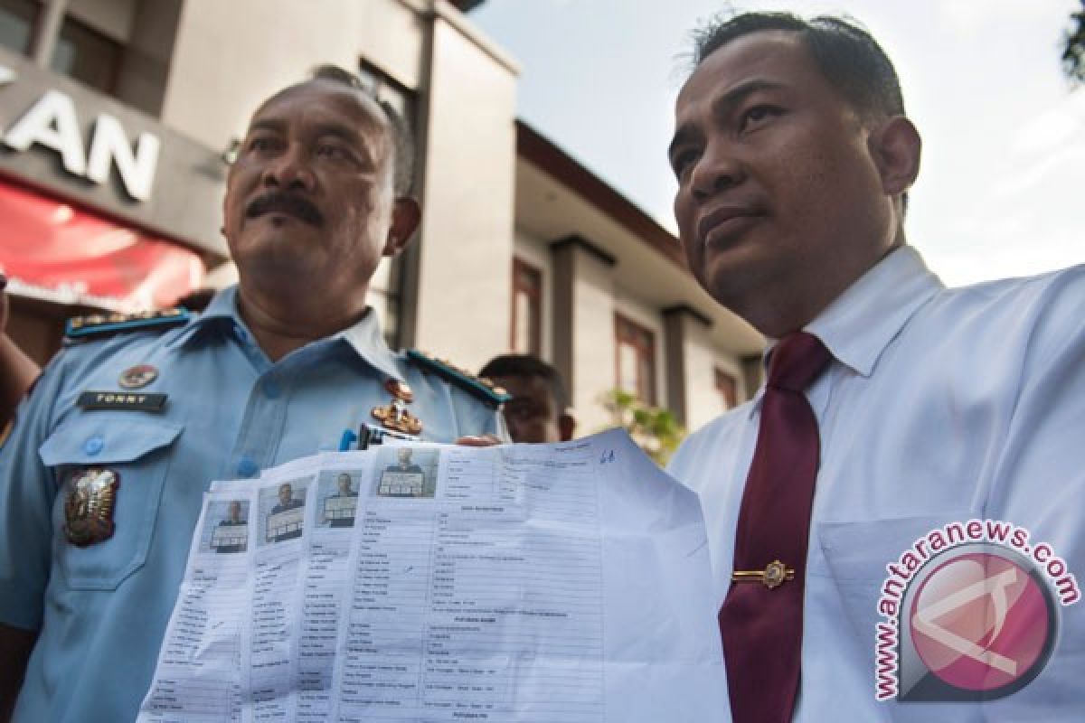 Empat narapidana asing Lapas Kerobokan kabur