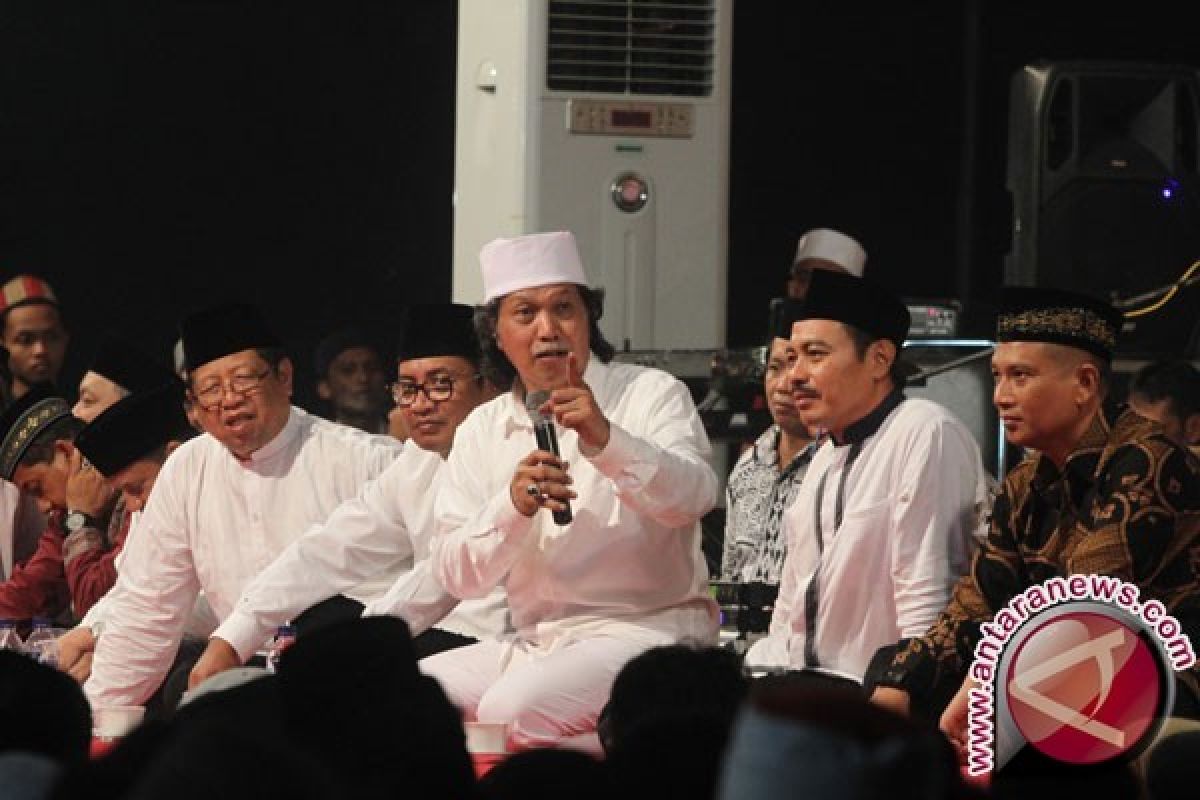 Cak Nun: Polri Bukan Alat Pemerintah