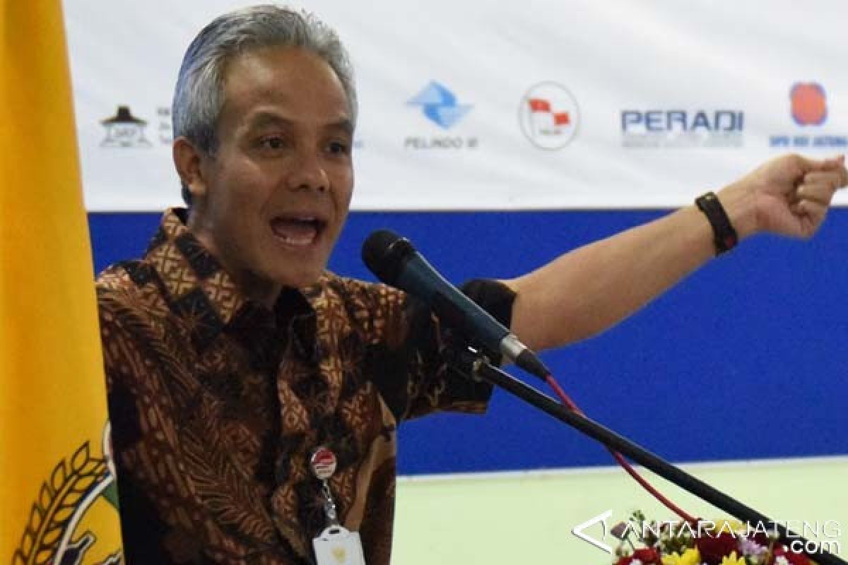 Ganjar minta ASN konsisten berikan pelayanan prima