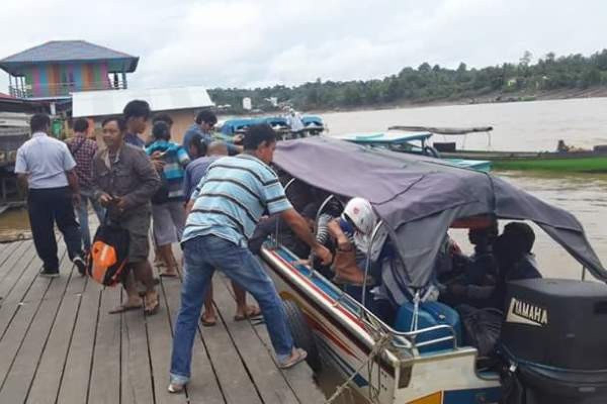 Penumpang "Speed Boat" Sungai Barito Masih Normal 