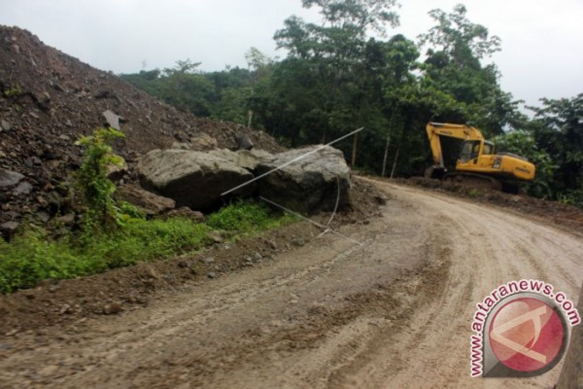 Pembangunan Jalan Suwawa Selatan-Kabila Butuh Izin dari KLHK