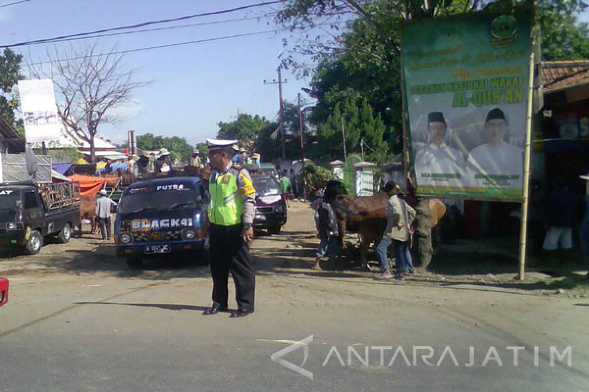 Jalur Mudik di Pamekasan Mulai Macet