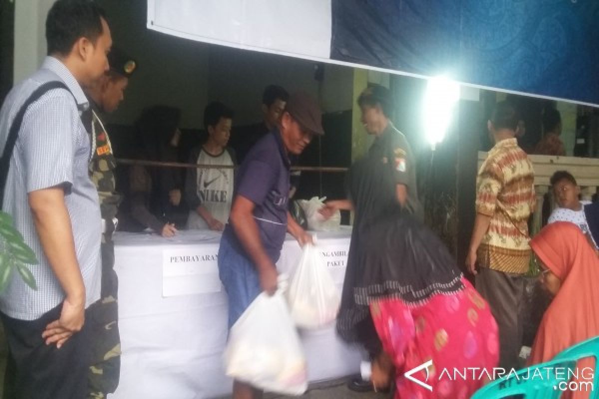 Harga Komoditas Pokok di Semarang Stabil