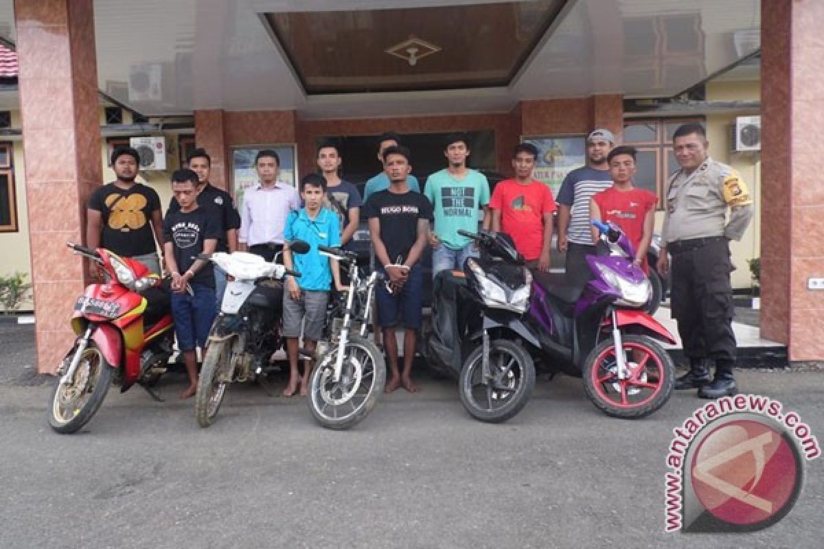 Polisi Amankan Tiga Pencuri Sepeda Motor