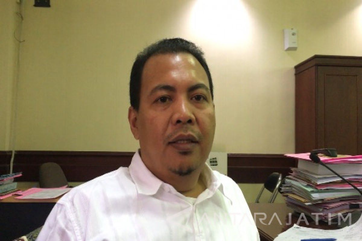 DPRD Surabaya Pertanyakan Penertiban PKL di Simo Rukun
