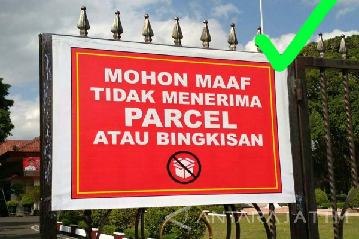 Bupati Trenggalek Tolak Parcel Lebaran