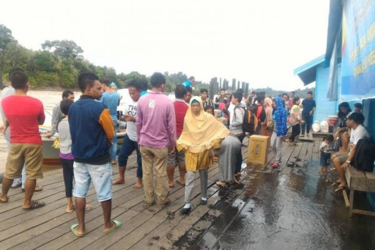 Jelang Lebaran, Penumpang "Speed Boat" Sungai Barito Kalteng Ramai