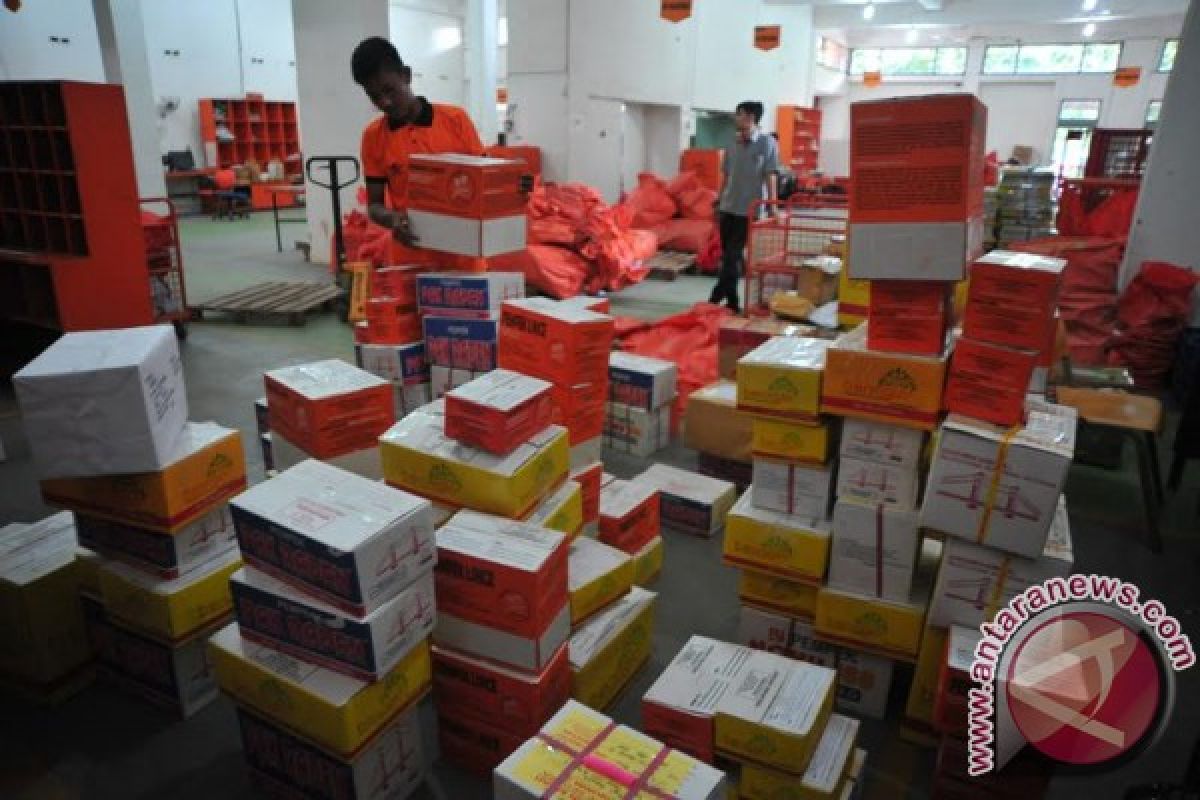 Volume pengiriman barang berkurang 6,0 persen