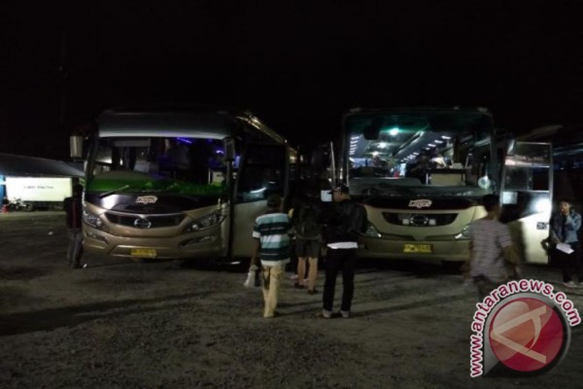 Jelang Lebaran, Penumpang Bus di Sampit Meningkat Tajam