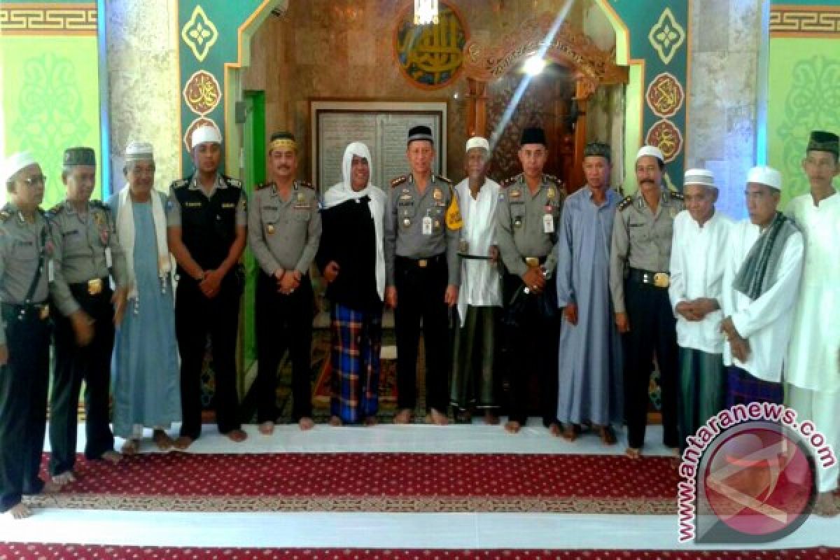 Kapolresta Banjarmasin Bantu Operasional Masjid Syuhada