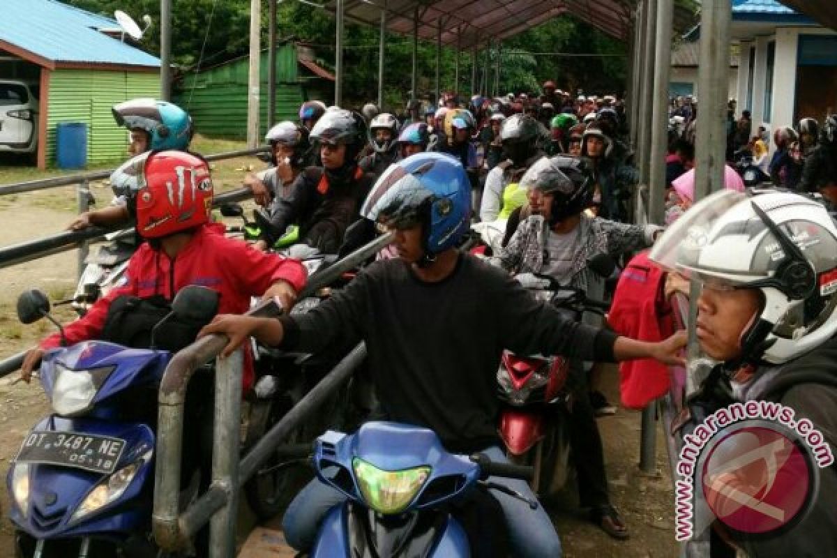 Sepeda Motor Dominasi Penumpang Kapal Feri