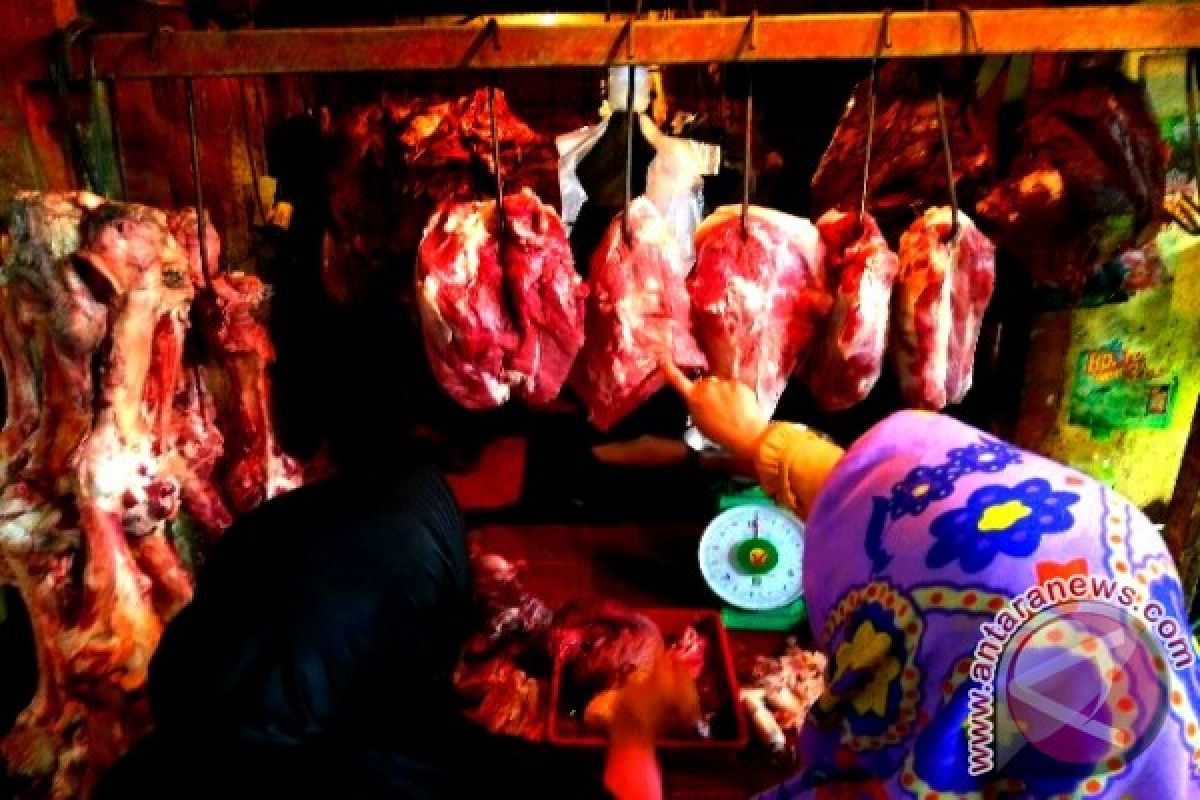 Harga daging sapi melambung jadi Rp150 ribu/kg