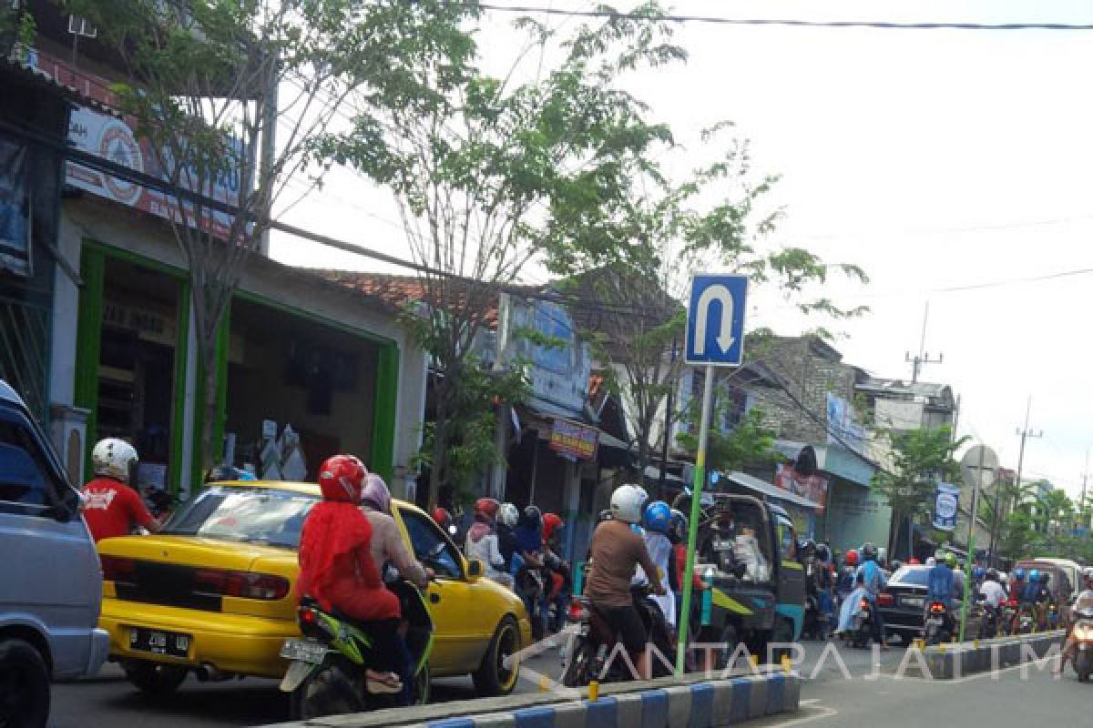 Arus Mudik di Sampang Terpantau Meningkat