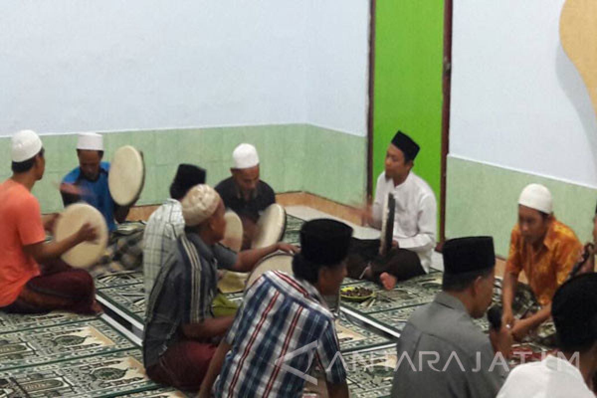 Narapidana Pamekasan Takbir Lebaran dengan Iringan Hadrah