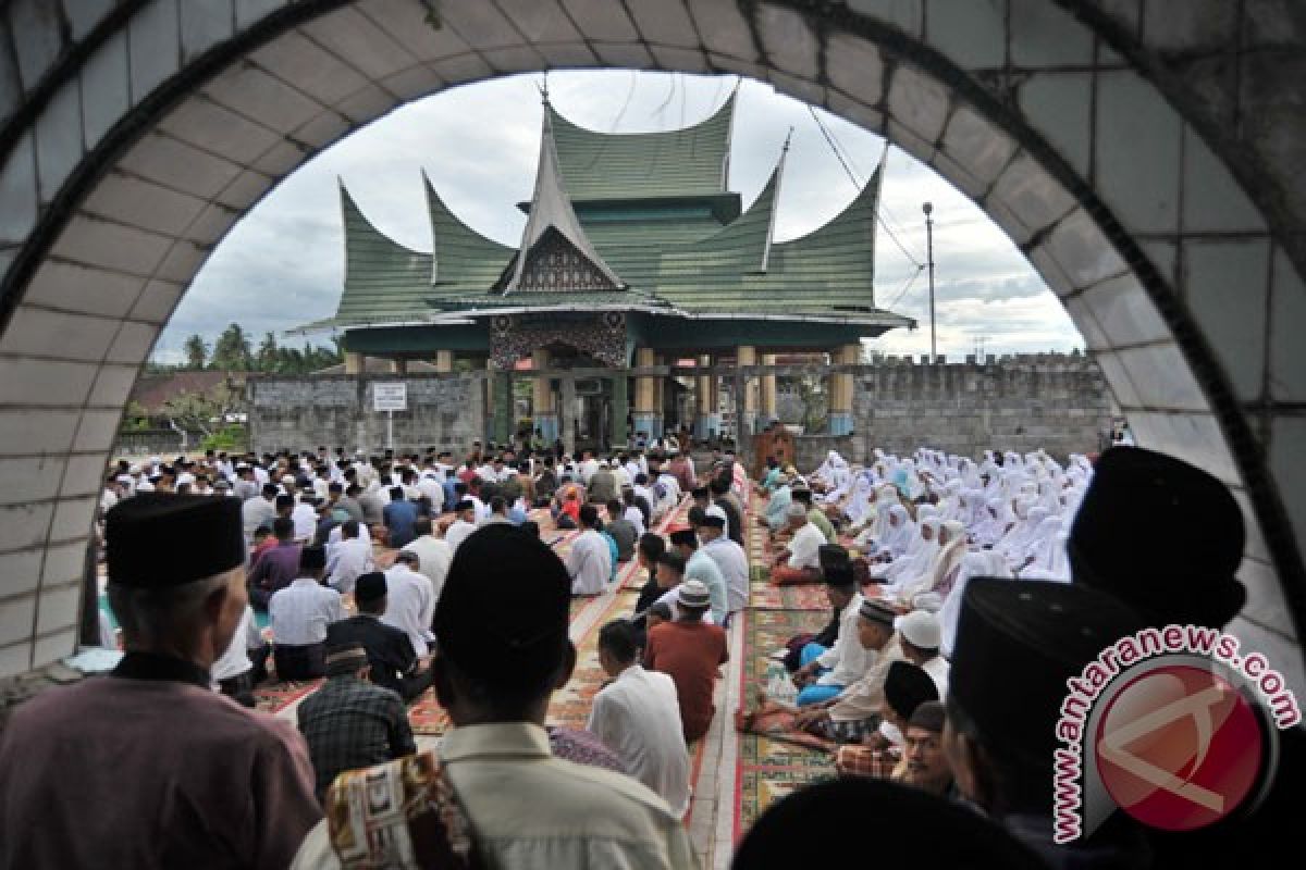 Tarekat Syattariyah Magetan baru shalat Idul Fitri 