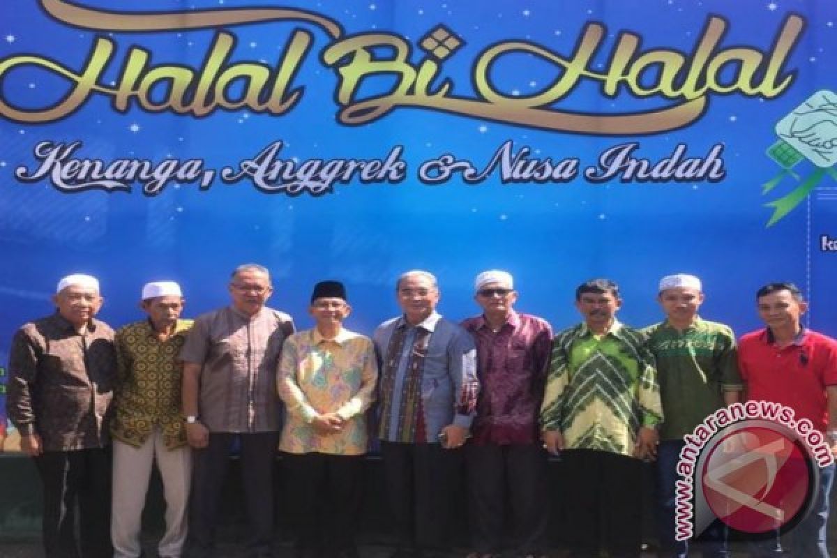 Bupati HSS Hadiri Halal Bi Halal Warga Kenanga Nusa Indah