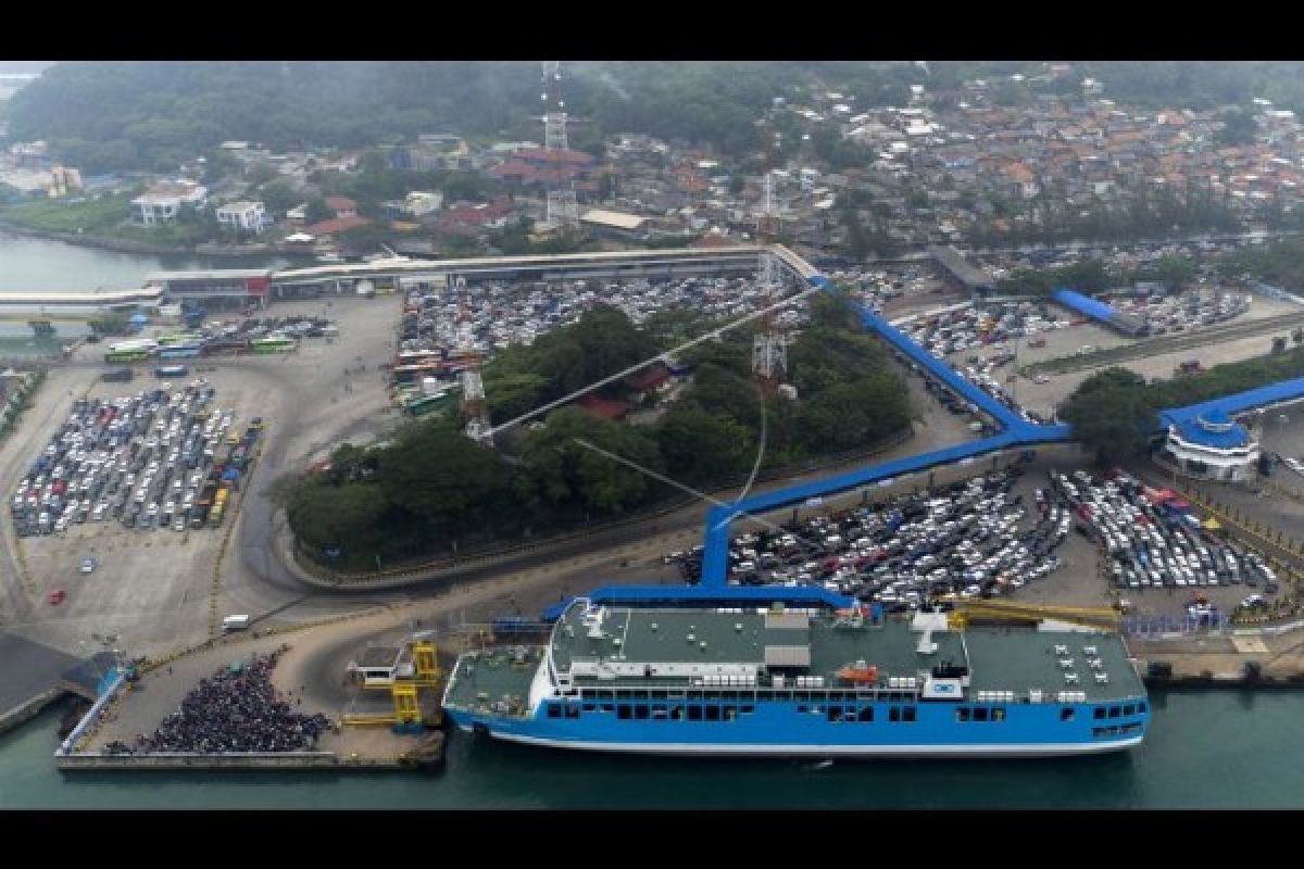 Kapal Portlink Tabrak Dermaga III Pelabuhan Merak