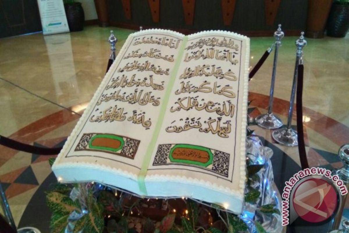 Kue replika Al Quran yang mencuri perhatian