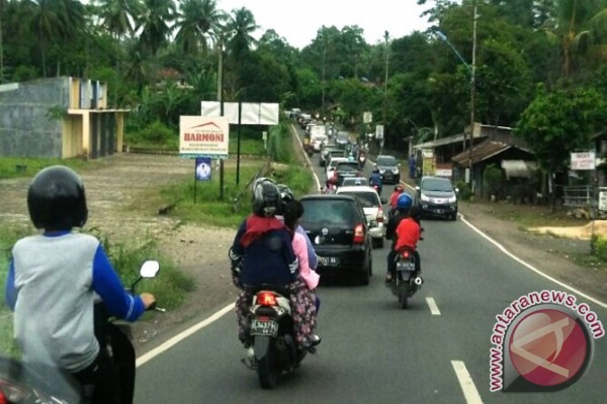  Arus Balik Kendaraan Mulai Ramai di Jalinbar 