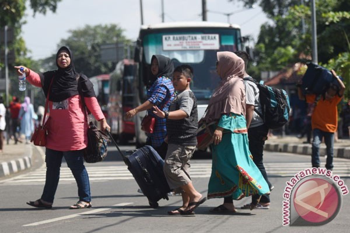 Puncak arus balik Terminal Kampung Rambutan diprediksi H+4