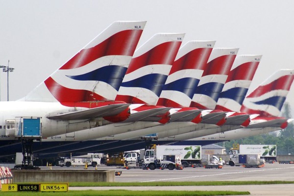 Akibat aksi mogok, British Airways pindahkan penumpang ke  Qatar Airways