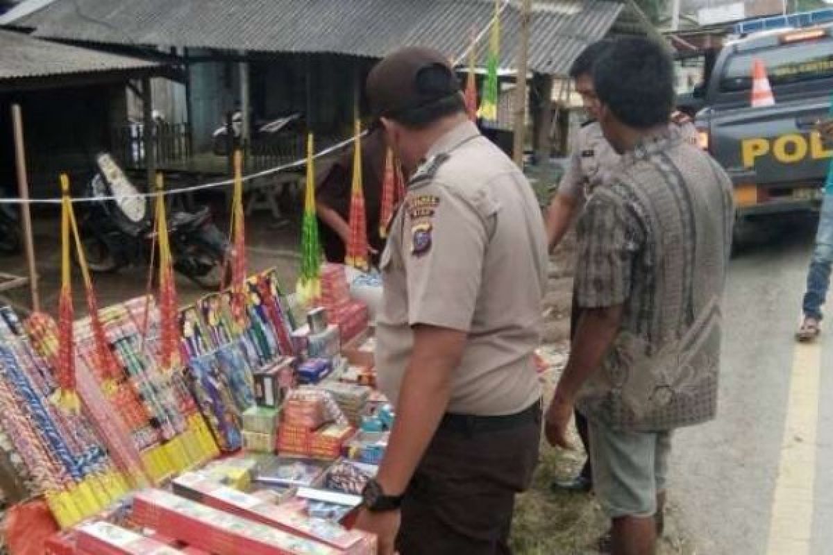 Giatkan Razia, Ribuan Petasan Telah Diamankan Jajaran Kepolisian di Riau