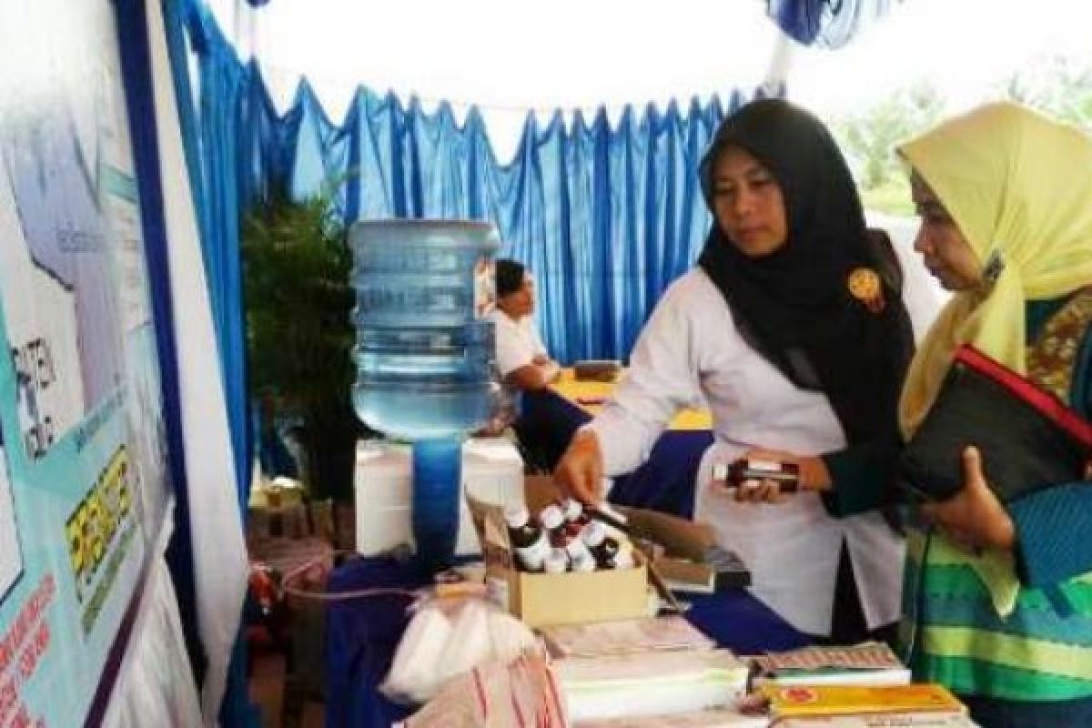 Kadinkes Riau Pantau Sejumlah Pos Pengamanan Mudik 