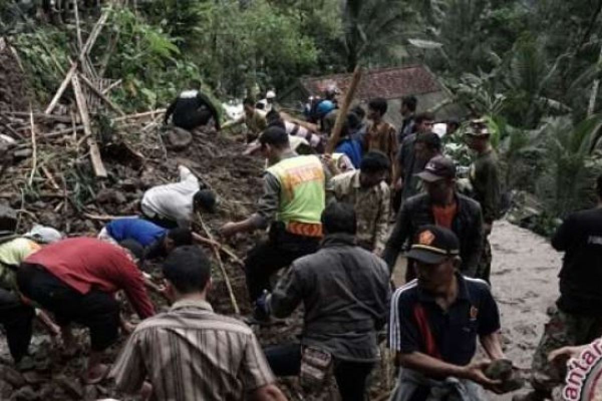 Pemudik Diimbau Waspadai Longsor Akibat Hujan Di Riau