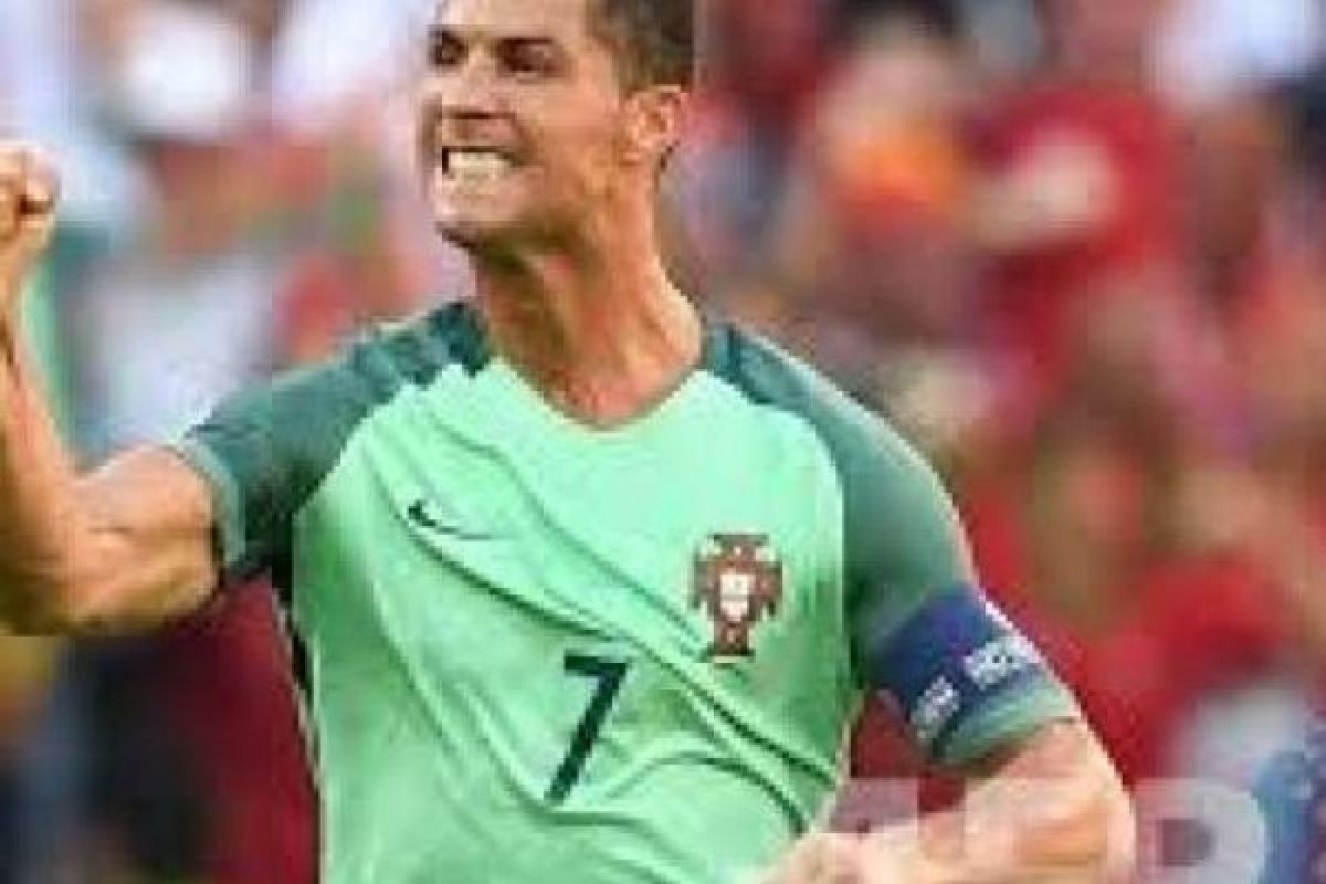 Sundulan Ronaldo Bawa Portugal Kalahkan Rusia 1-0
